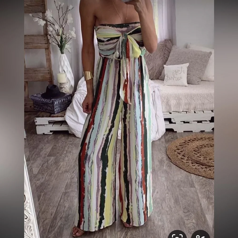 Brand New with tags Luxxel jumpsuit striped. - Picture 3 of 8